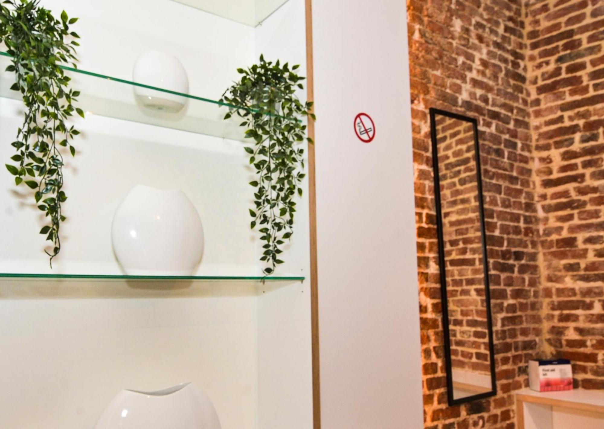 Family Duplex Getaway - Perfectly Positioned For City Adventures Brussel Bagian luar foto